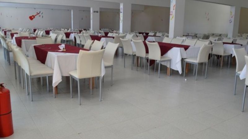 Llega una delegación de 200 abuelos al Centro de Integración