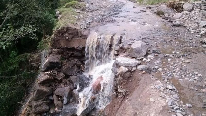 Sigue intransitable la Cuesta del Clavillo de Aconquija a Tucumán