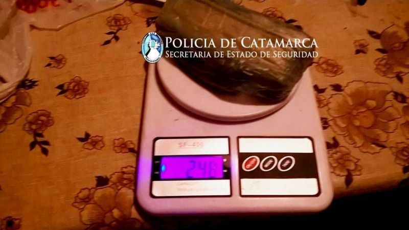 Secuestran droga y detienen a dos sujetos en Valle Viejo