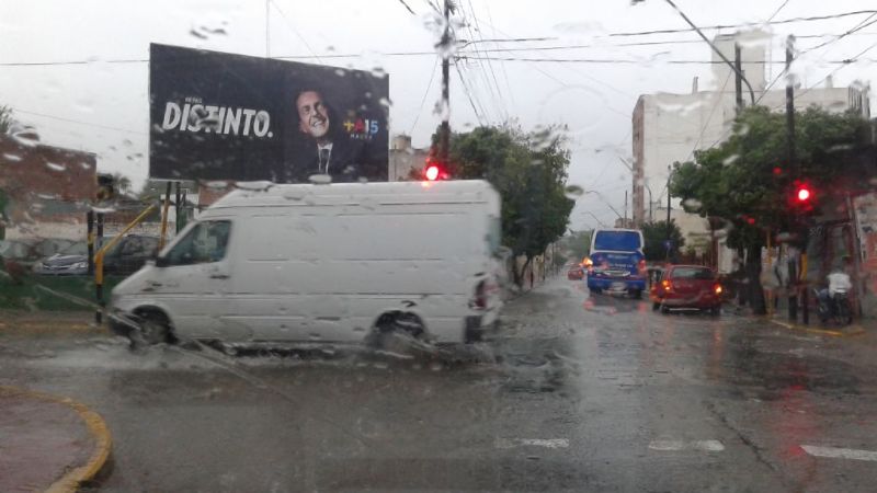 Llueve torrencialmente en el Valle Central
