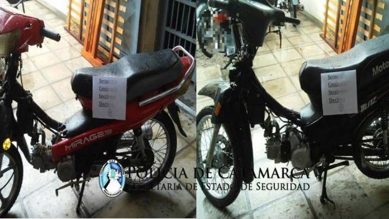 Iban en moto, vieron a la policía y las dejaron abandonadas
