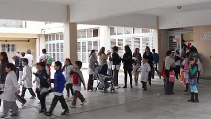 Ratifican asamblea docente que otorgó 56 cargos