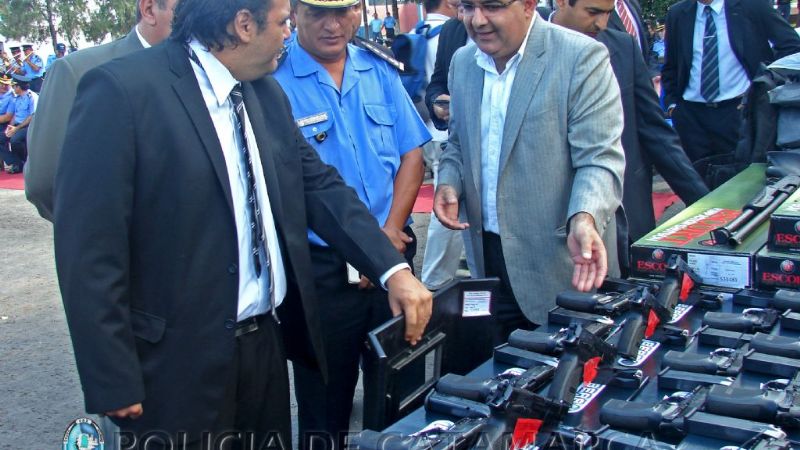 Nuevo equipamiento, armamento y unidades móviles para la Policía de Catamarca
