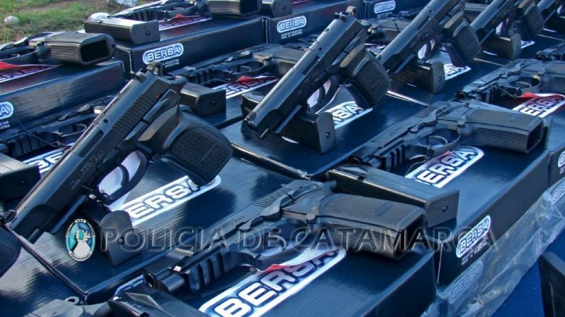 Nuevo equipamiento, armamento y unidades móviles para la Policía de Catamarca