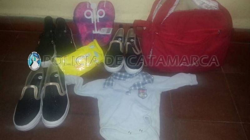 Aprehendieron a una pareja que sustrajo elementos en un supermercado