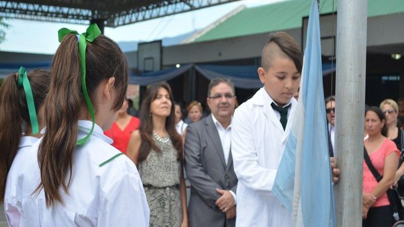 Inició el ciclo lectivo 2015 del Sistema Educativo Municipal‏