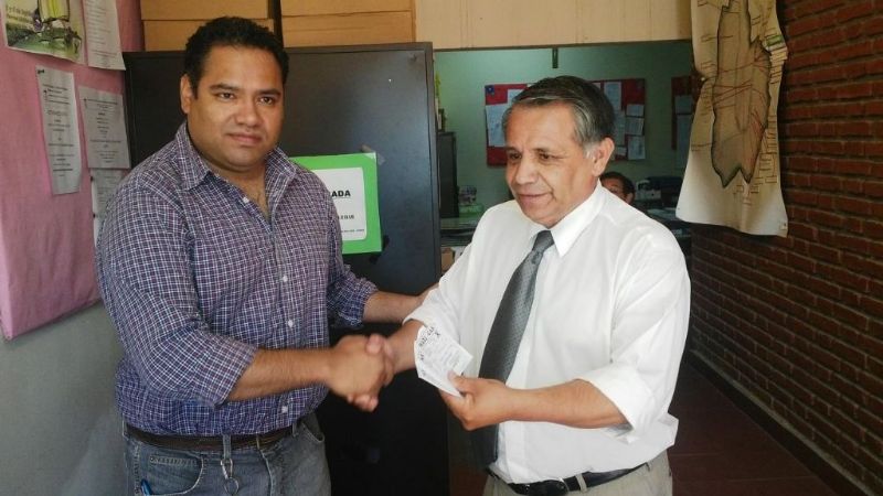 Alumbrera donó 45 cilindros de gas para comedores escolares