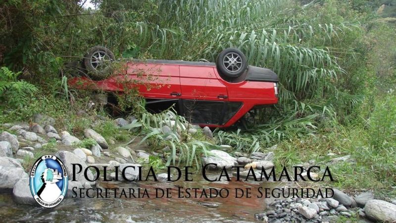 Espectacular accidente en la ruta 4