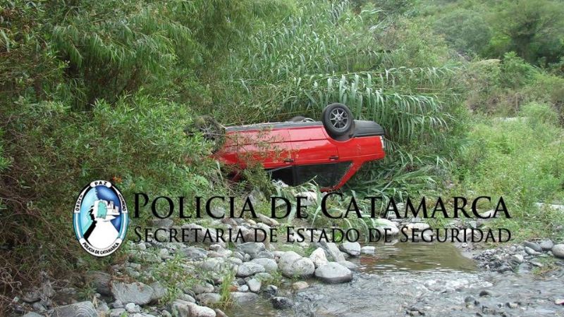 Espectacular accidente en la ruta 4