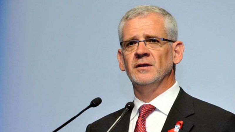 El científico argentino que está muy cerca de derrotar el virus del VIH