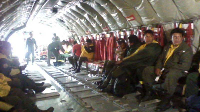 Brigadistas catamarqueños brindan ayuda en Chile