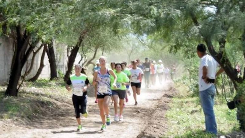 Camposano y Barizone en trote; Puente y Coronel en Marcha
