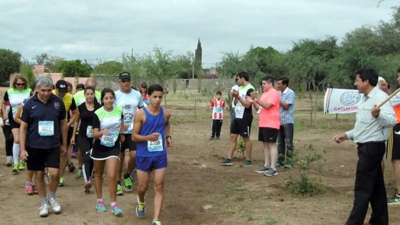 Camposano y Barizone en trote; Puente y Coronel en Marcha