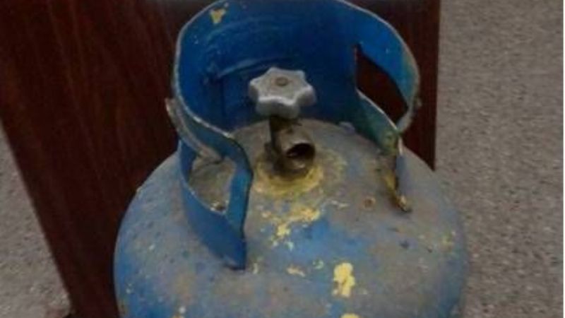 Niño de 14 años demorado por robar una garrafa