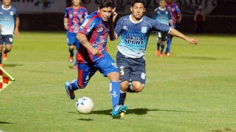 San Lorenzo en el estadio y Aconquija en la Rioja, el domingo