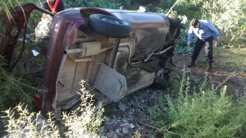 Volcó un auto que había robado