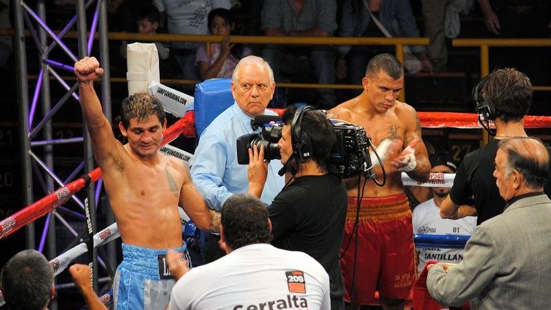 “El Zurdo” Barrionuevo campeón argentino interino de los Welter