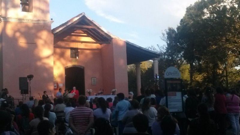 La parroquia de San José abrió la Semana Santa con una peregrinación