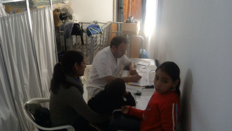 “Lleguemos al Barrio” brindó asistencia sanitaria en Alijilán