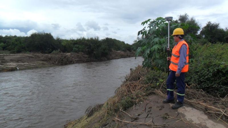 Se inició el relevamiento para el proyecto técnico de un nuevo puente en Bañado de Ovanta