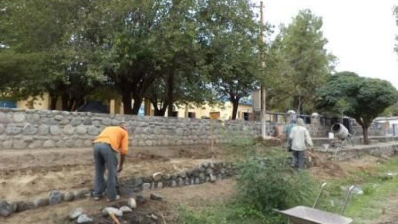 Trabajos de mejoras para escuelas de Fuerte Quemado