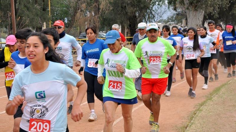 Suman la marcha atlética  al festival “Día de la Mujer”