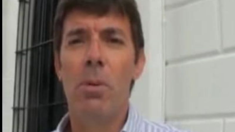 “Es un simple recambio de nombres”