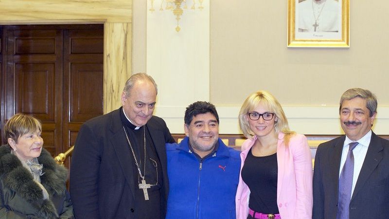 Maradona y la CGE acompañan el programa “Scholas Occurrentes”