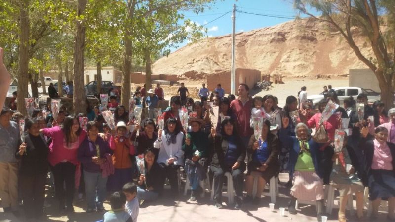 Mera festejó con mujeres de Antofagasta y Belén