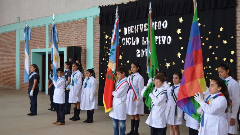 Apertura del ciclo lectivo en escuelas municipales de Valle Viejo