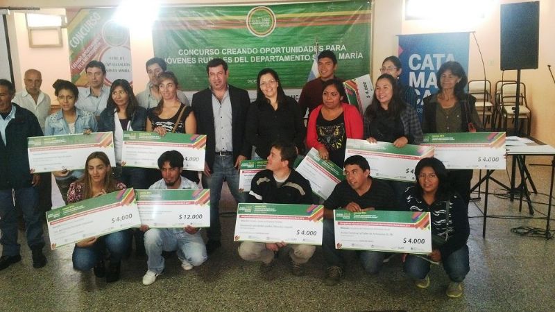 Jóvenes emprendedores rurales premiados por el concurso “Creando Oportunidades”