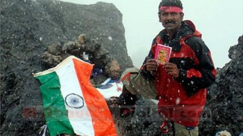 Una decena de andinistas se encuentran varados en Los Seismiles