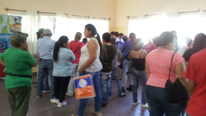 Más de 400 personas concurrieron al operativo de ANSES en FME
