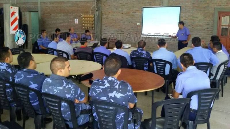 Charla sobre los alcances del Código de Faltas en Santa Rosa