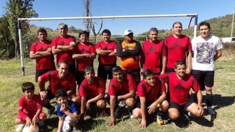 Se juega la 6ta. en la Liga de Veteranos de Fútbol de Fray M. Esquiú