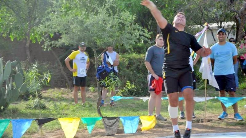 Hugo Nieto jerarquizó el Torneo de Pista y Campo “Malvinas Argentinas