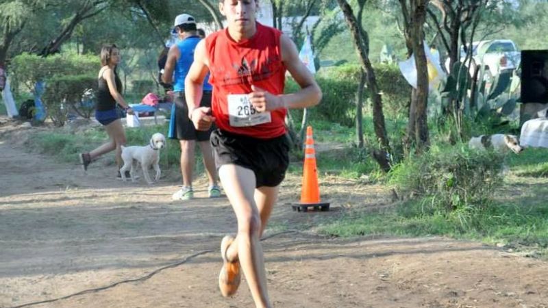 Hugo Nieto jerarquizó el Torneo de Pista y Campo “Malvinas Argentinas