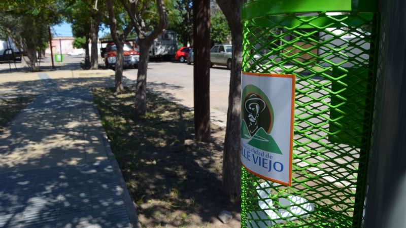 Construyen nuevos espacios públicos en Valle Viejo