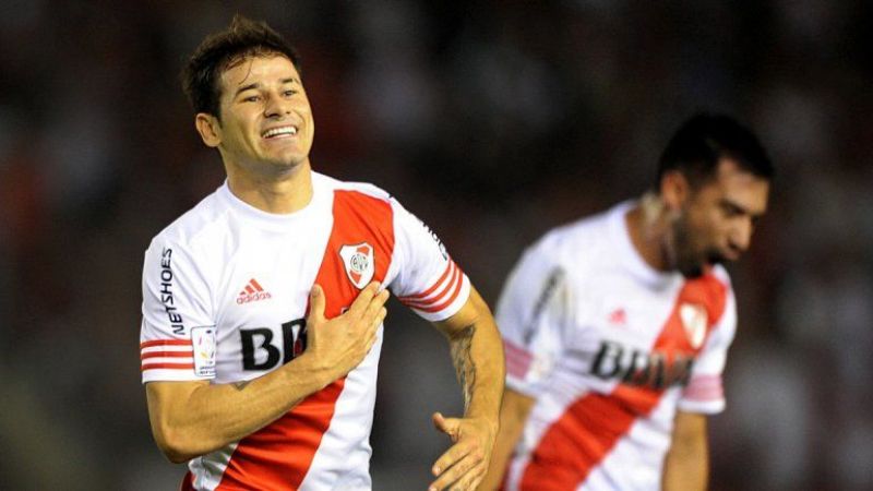 River goleó, pero clasificó por la ayuda de Tigres que venció a Juan Aurich