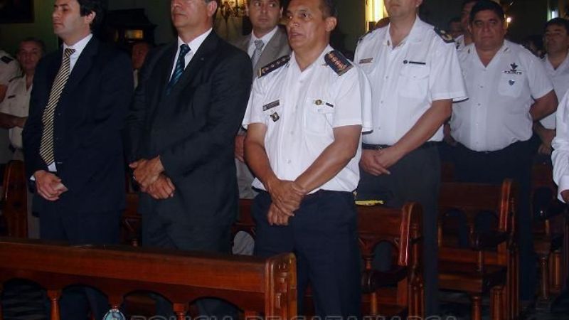 La Policía rindió homenaje a la Morena del Valle