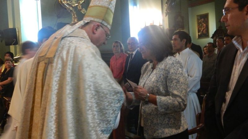 Homenaje de la gobernadora y los intendentes a la Virgen