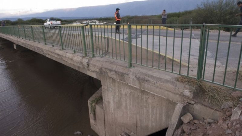 Ruta 33 habilitada al tránsito liviano y transporte de pasajeros