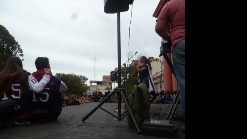 Las escuelas secundarias agasajaron a la Virgen del Valle