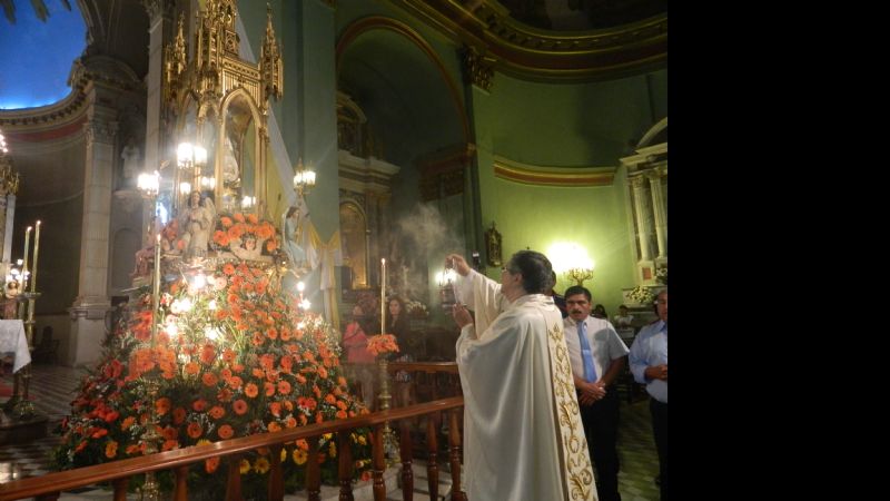 Trabajadores del Comercio rindieron homenaje a la Virgen del Valle