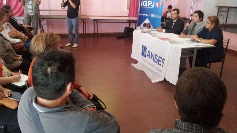 ANSES implementa puntos de encuentro Argenta en Centros de Jubilados
