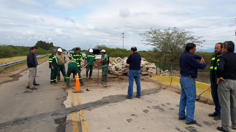 Trabajo coordinado entre municipio y provincia para reparar el puente en ruta 33