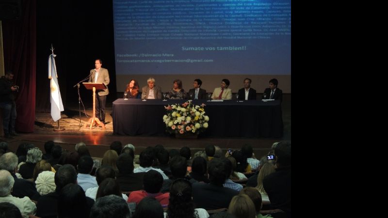 Conferencia sobre docencia a cargo de Cecilia Veleda