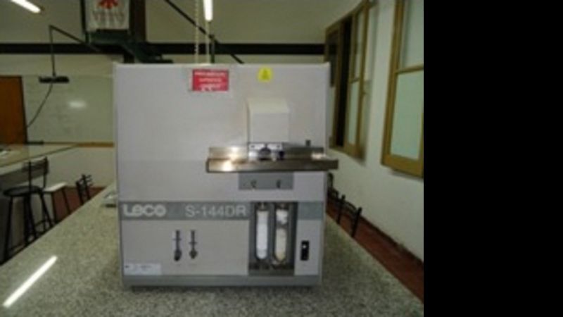 Minera Alumbrera donó un horno Leco al Instituto de Investigaciones Mineras