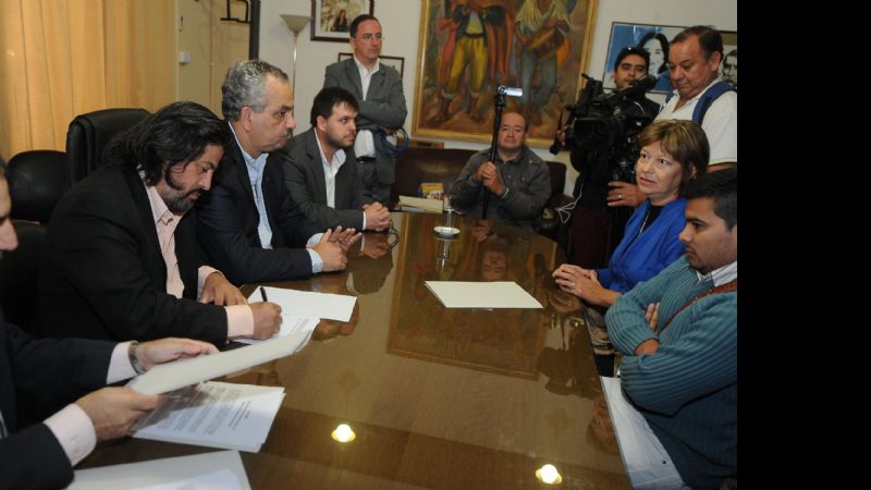 Firmaron convenios para la implementación del Plan FinEs