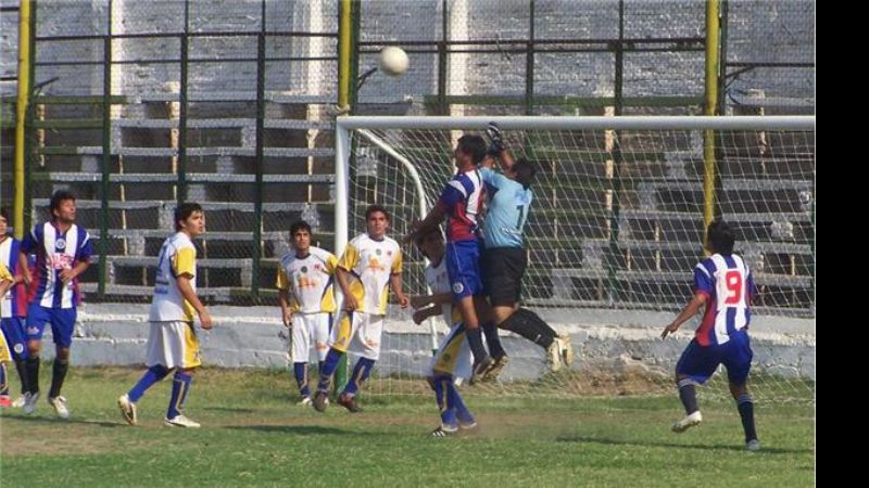 Juventud y Sarmiento quieren llegar a la cima del Anual